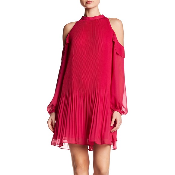 Cece By Cynthia Steffe Dresses & Skirts - Cece by Cynthia Steffe Noelle Pleated Dress